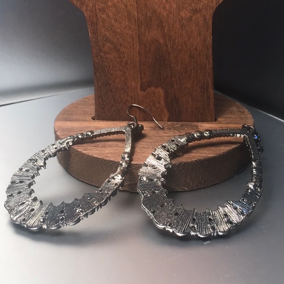 Bold black/clear rhinestone hoops 3.5” x 2” size. Silver tone metal.✨✨✨ - Picture 3 of 8